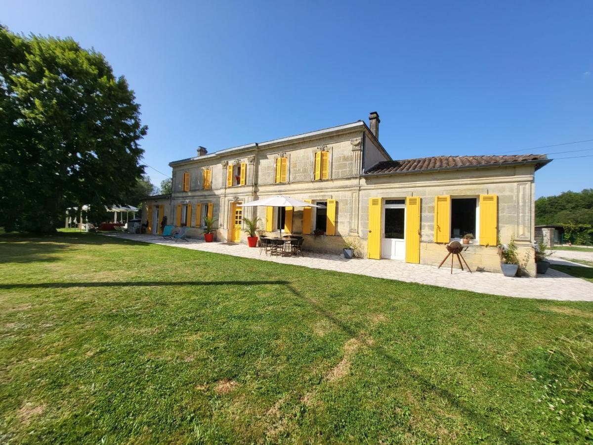 Domaine De La Sarrotte Bed and Breakfast Saugon Exteriör bild
